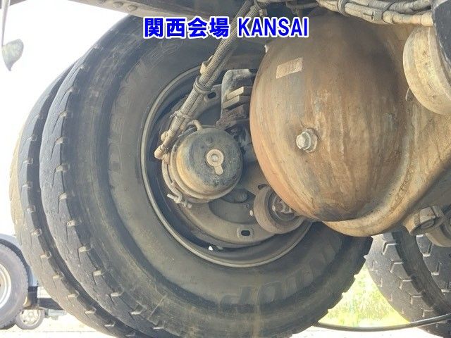 2007 Isuzu Giga dump auction photo 14