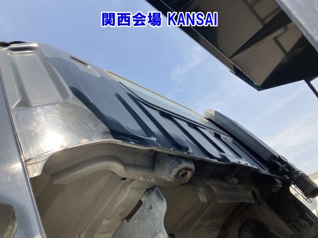 2007 Isuzu Giga dump auction photo 6