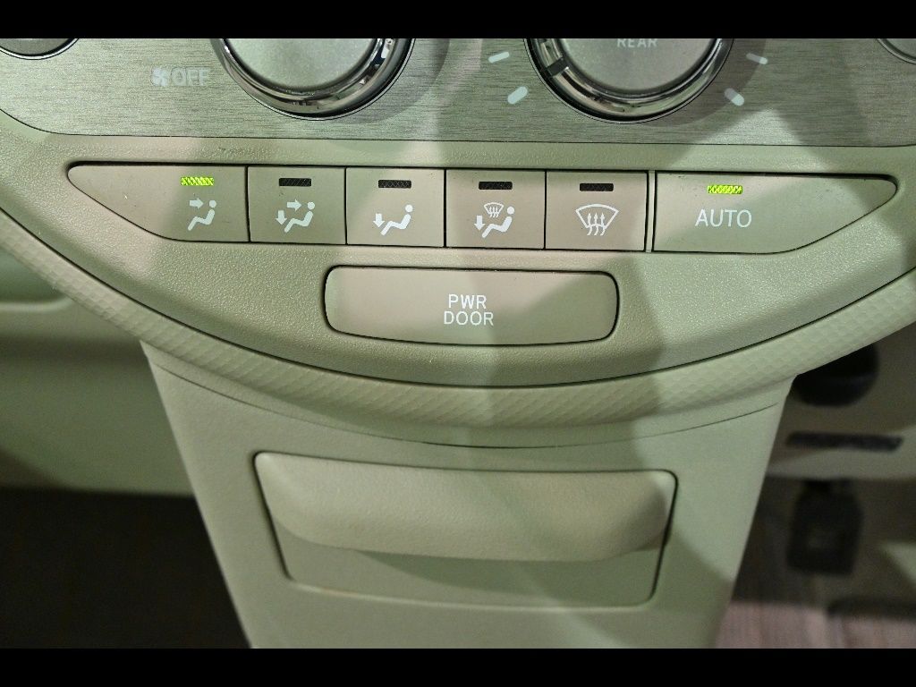 2008 Toyota Porte 150r auction photo 10