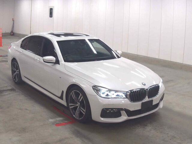 2018 BMW 7 Series 740D XDR M Sport 4WD Japan auction vehicle