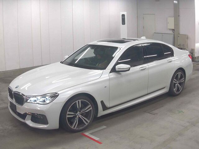 2018 BMW 7 Series 740D XDR M Sport 4WD auction photo 4