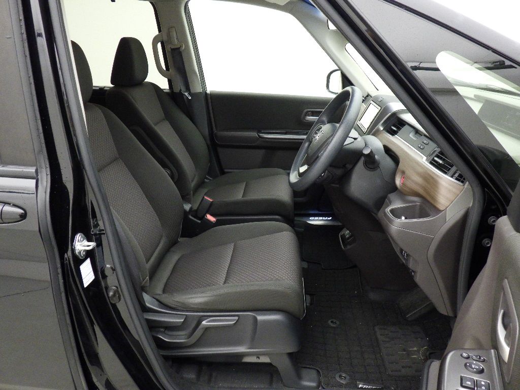 2021 Honda Freed 4WD Gホンダセンシング auction photo 6