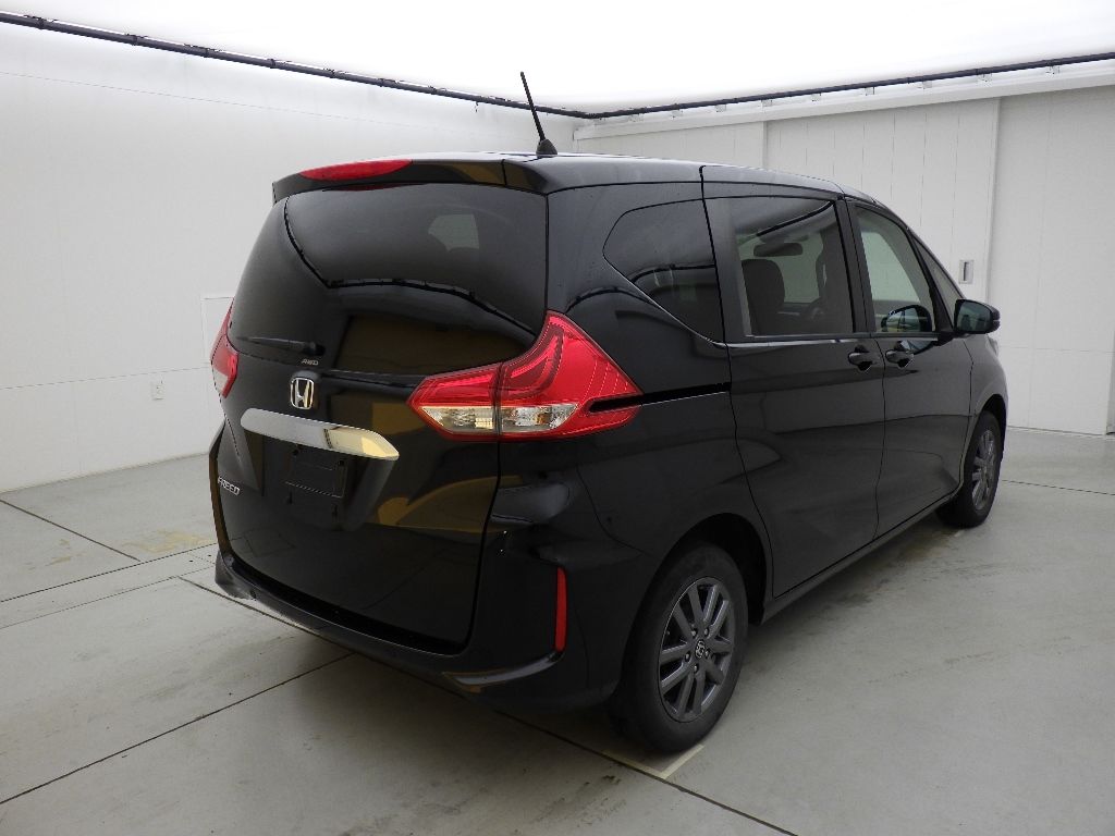 2021 Honda Freed 4WD Gホンダセンシング auction photo 2