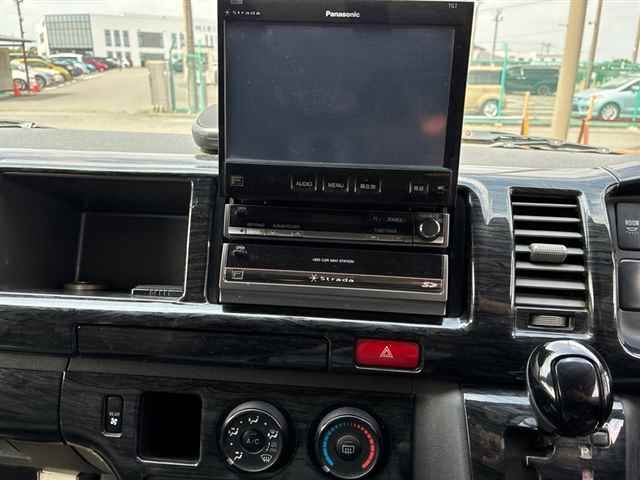 2008 Toyota Hiace GL auction photo 6