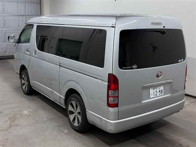 2008 Toyota Hiace GL auction photo 2
