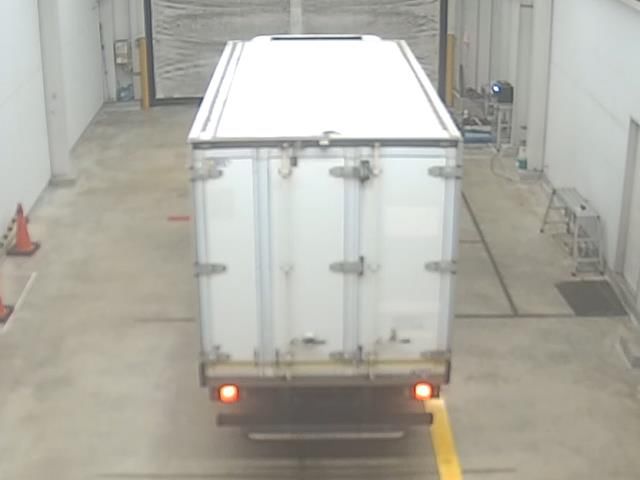 2013 Isuzu Elf 冷蔵・冷凍車 auction photo 3