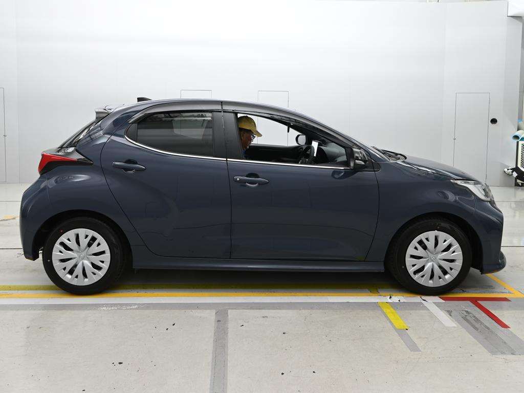 2026 Toyota Yaris Hybrid Z auction photo 3