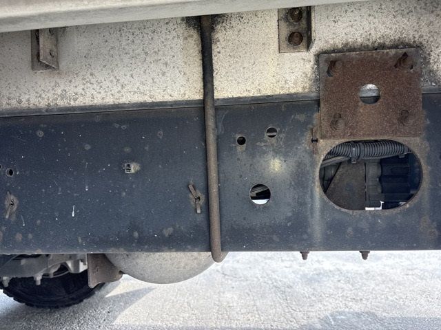 2007 Isuzu Forward Aluminum Wing auction photo 13