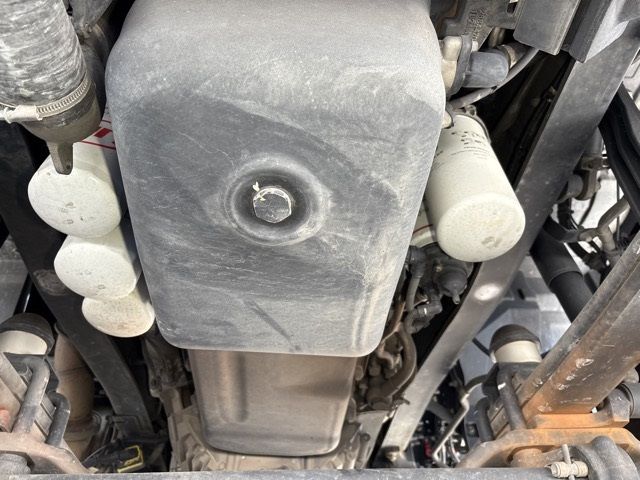 2022 Nissan Diesel UD Aluminum Wing PG auction photo 10