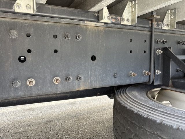 2022 Nissan Diesel UD Aluminum Wing PG auction photo 11