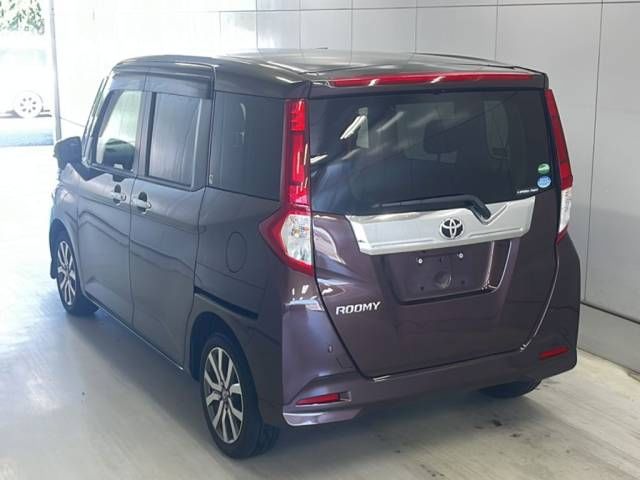 2017 Toyota Roomy Custom G-T auction photo 3