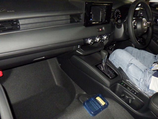 2026 Honda Vezel G 4WD auction photo 3