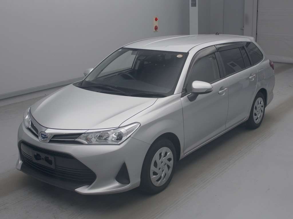 Japan Auction Vehicles 4 2021 Toyota Corolla Fielder ハイブリッド EX auction photo