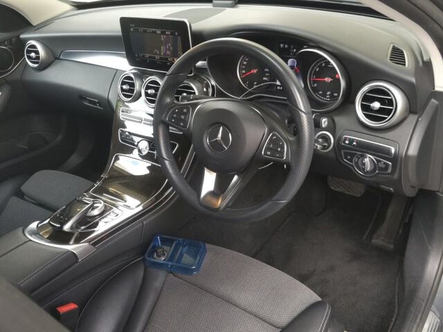 2017 Mercedes-Benz C-Class C200 Avantgarde auction photo 3