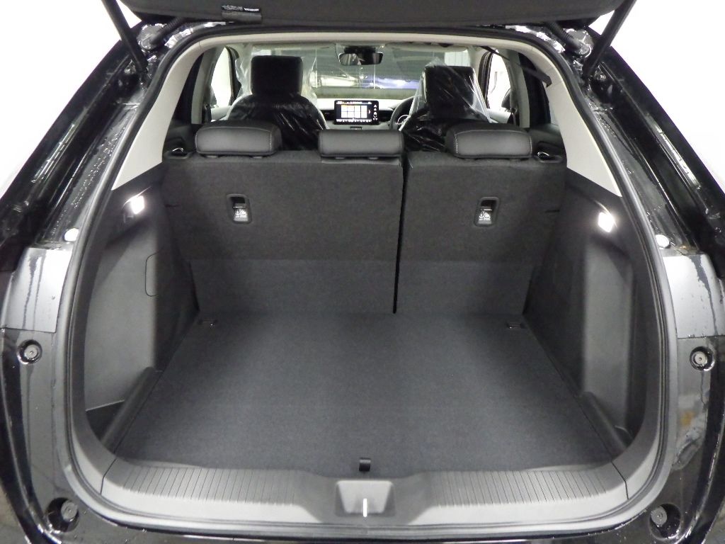 2026 Honda Vezel e:HEV Z auction photo 12