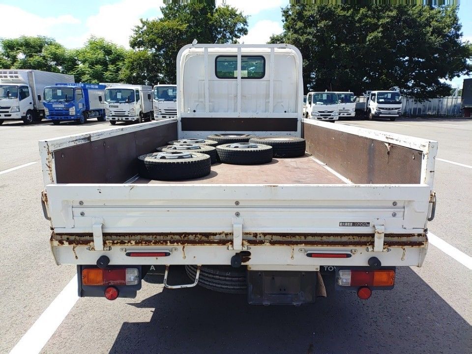 2020 Toyota Dyna auction photo 5