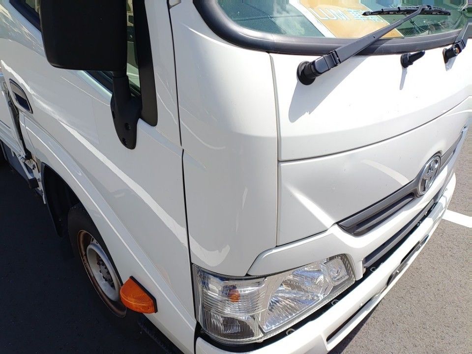 2020 Toyota Dyna auction photo 21