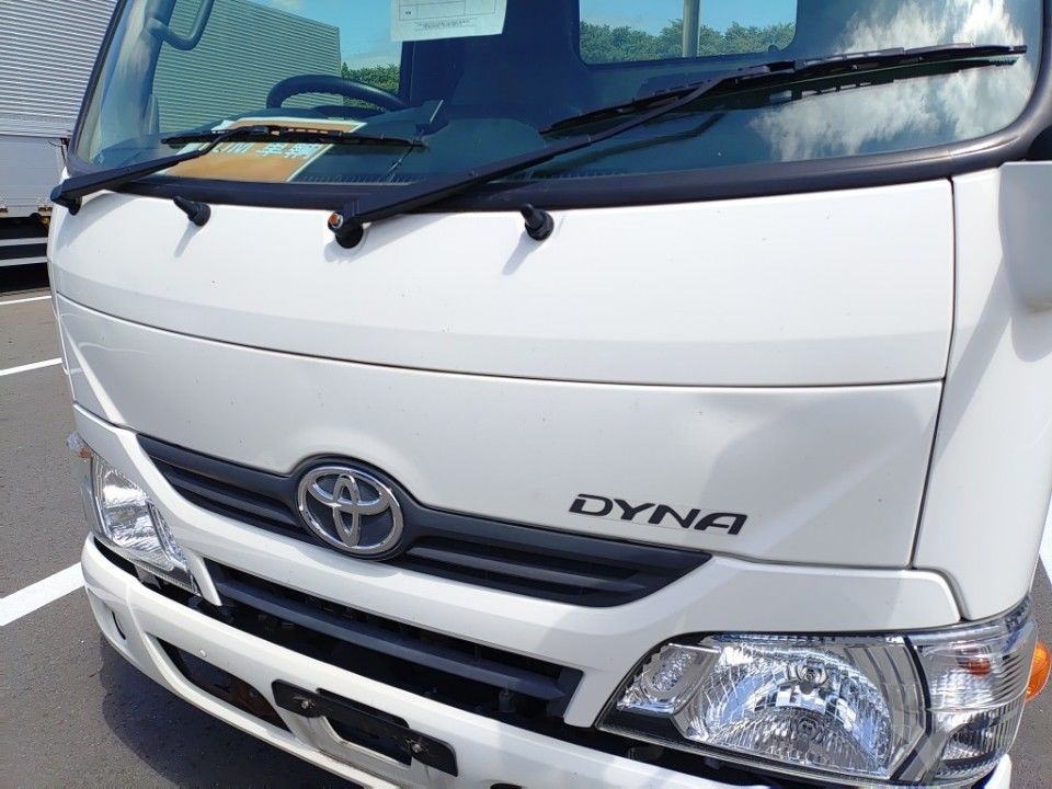 2020 Toyota Dyna auction photo 19