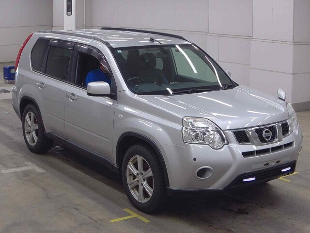2011 Nissan X-Trail 20X 4WD Japan auction vehicle