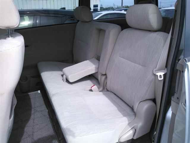 2004 Toyota Noah Xエルセオエディション auction photo 9