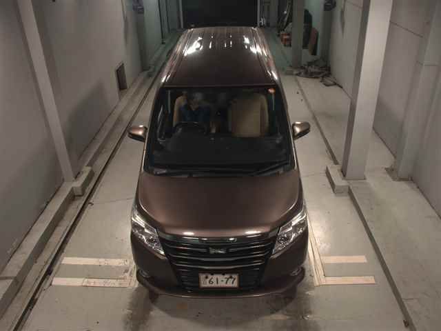 2015 Toyota Noah G auction photo 6