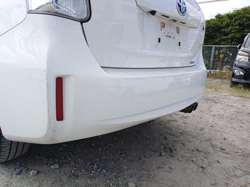 2019 Toyota プリウス α auction photo 28