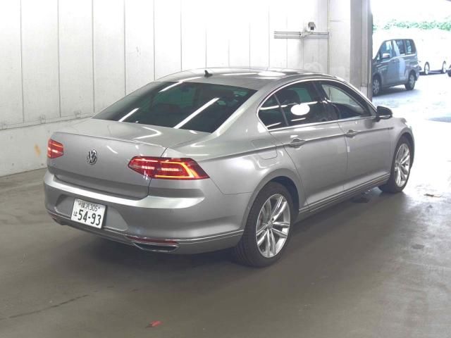 2016 Volkswagen VW パサート GTE アドバンス auction photo 3