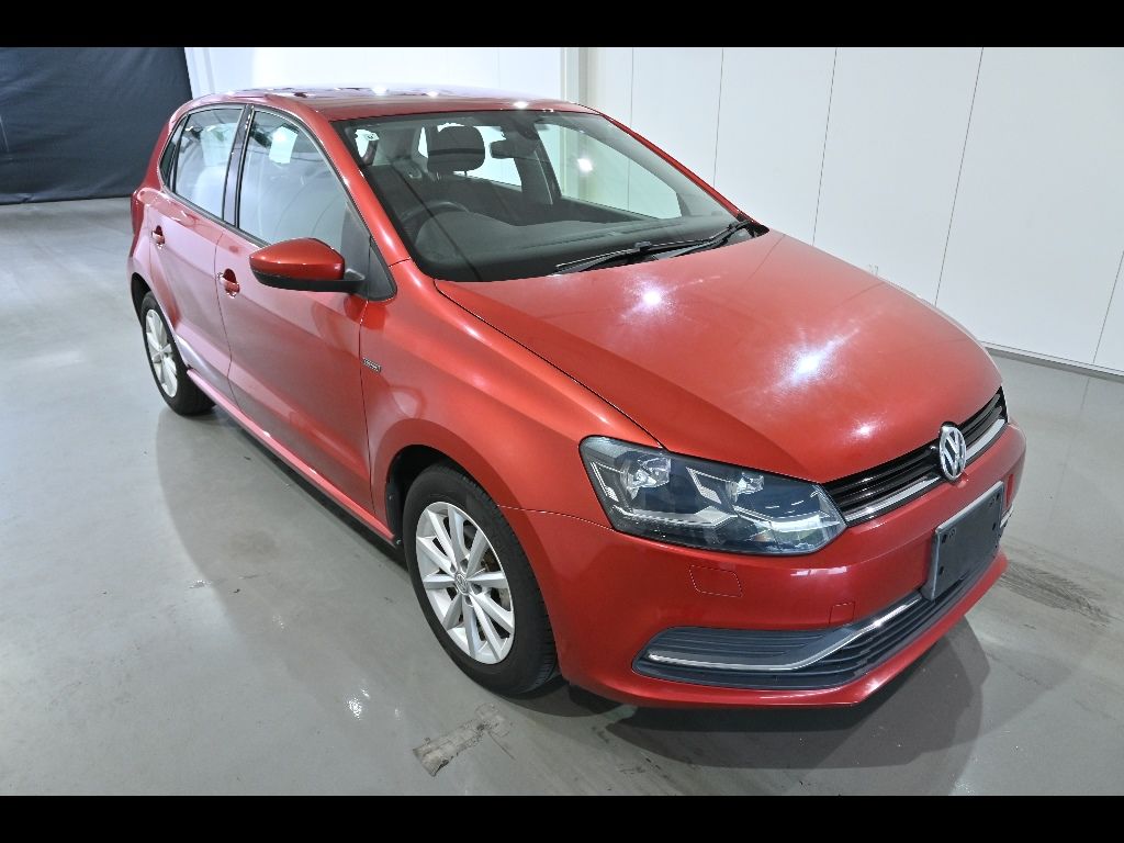 Japan Auction Vehicles 15 2015 Volkswagen ポロ 5HB ラウンジ auction photo