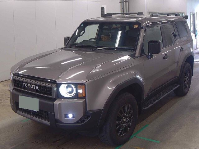 2025 Toyota Land Cruiser 250 VX 4WD auction photo 4