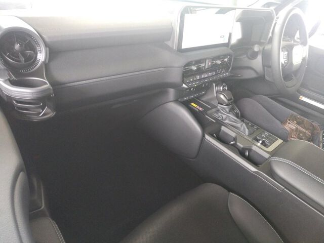 2025 Toyota Land Cruiser 250 VX 4WD auction photo 3