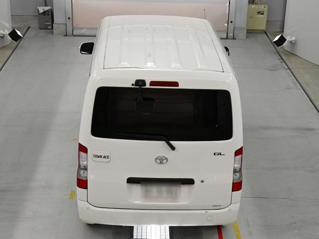 2021 Toyota TownAce Van GL auction photo 8