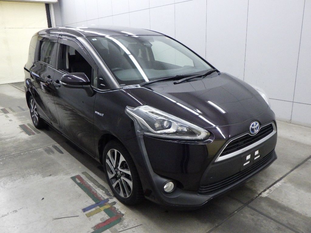 Japan Auction Vehicles 14 2017 Toyota Sienta ハイブリッドGクエロ auction photo