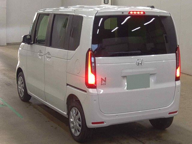 2026 Honda N-BOX Base grade 4WD auction photo 2