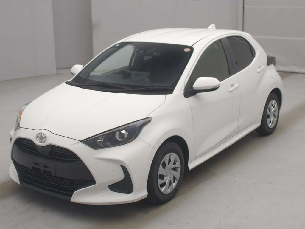 2021 Toyota Yaris G Japan auction vehicle