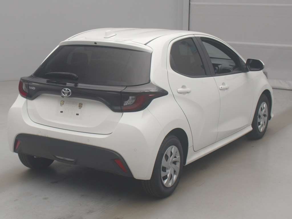 2021 Toyota Yaris G auction photo 2
