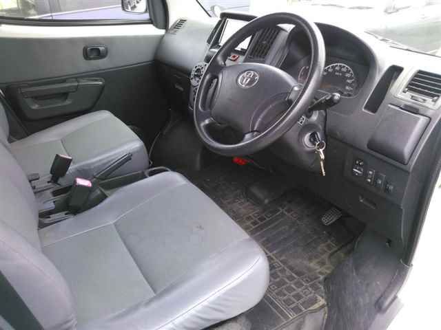 2013 Toyota タウンエース バン GL auction photo 3
