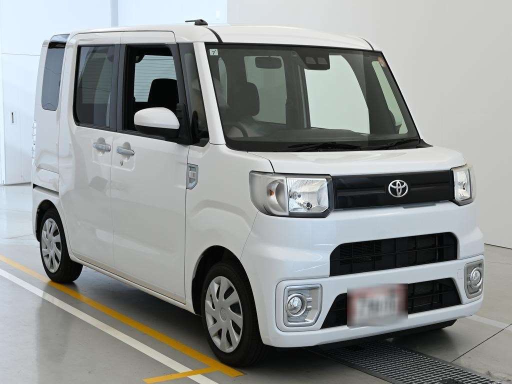 2022 Toyota ピクシスメガ D SA III auction photo 5