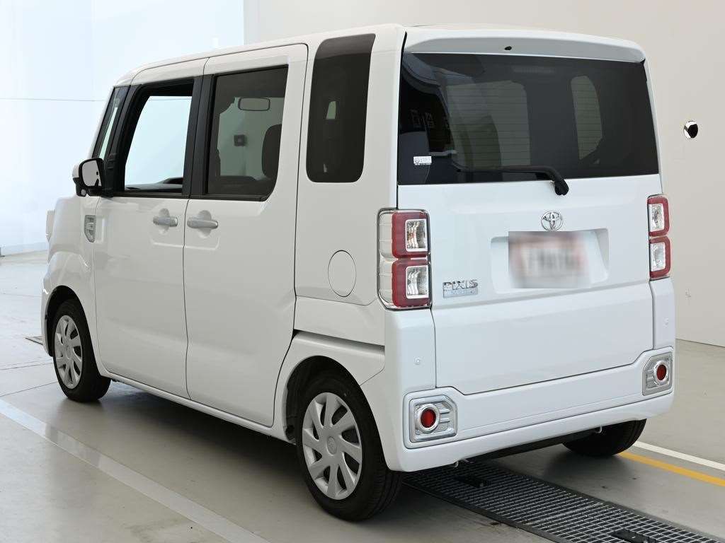 2022 Toyota ピクシスメガ D SA III auction photo 6