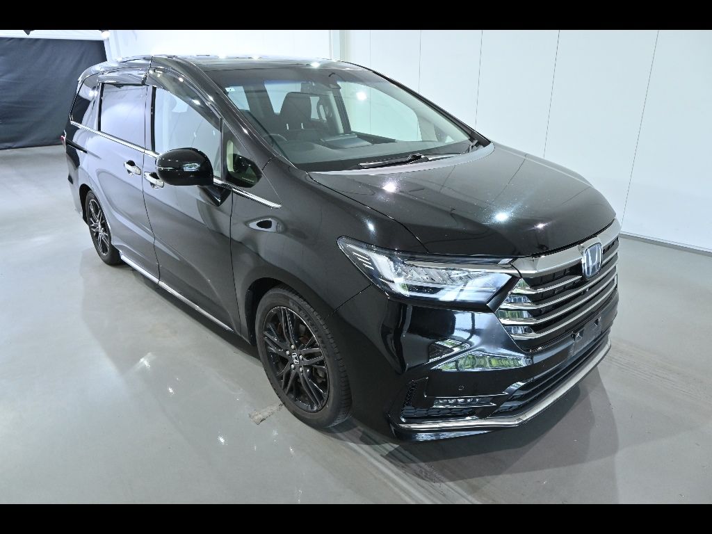 Japan Auction Vehicles 15 2021 Honda Odyssey e:HEV Absolute EX auction photo