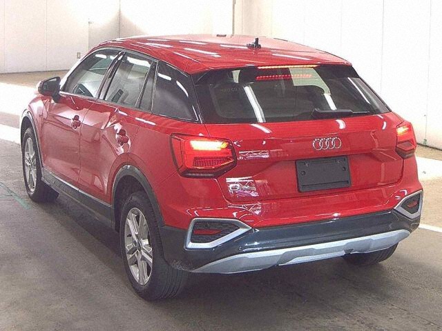 2024 Audi Q2 35TDI アドバンス auction photo 2