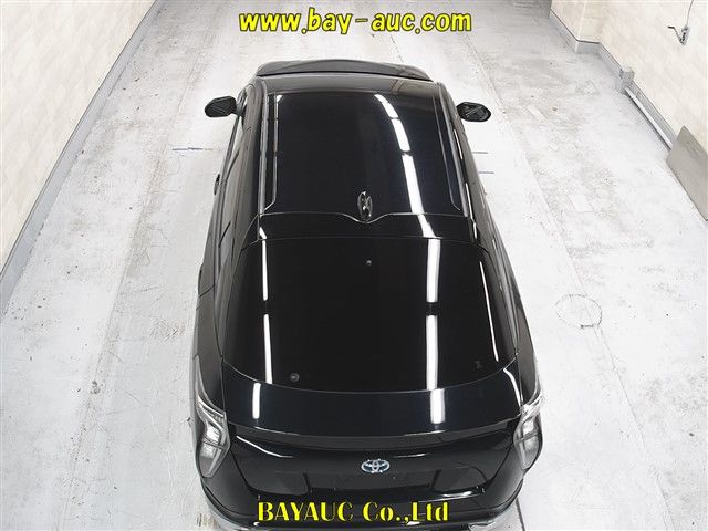 2016 Toyota Prius Sセーフティプラス auction photo 5