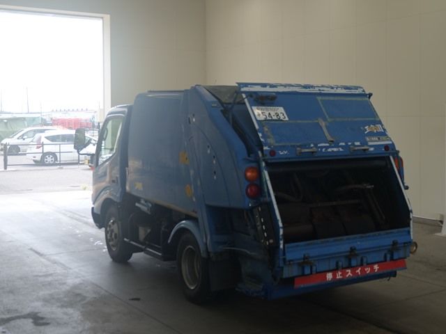 2001 Toyota Dyna ジンカイ auction photo 2