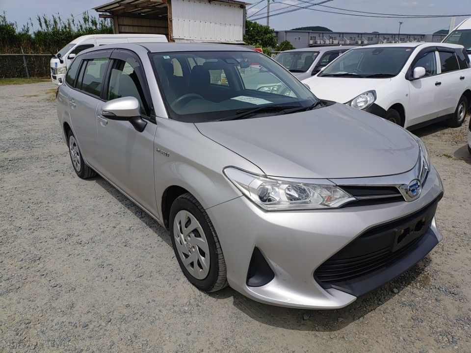 2020 Toyota Corolla Fielder auction photo 4