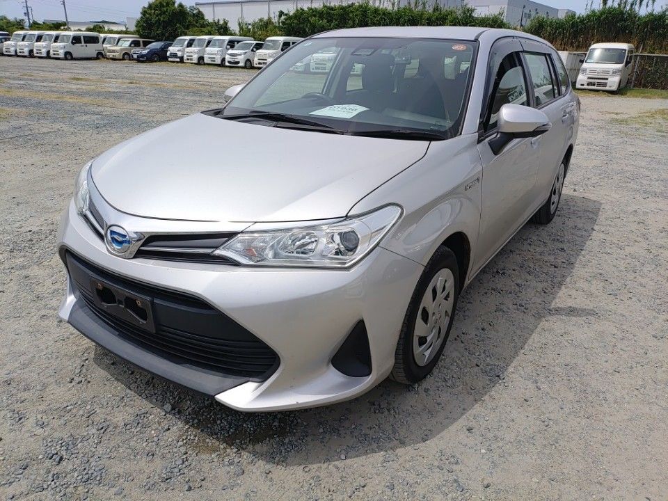 Japan Auction Vehicles 29 2020 Toyota Corolla Fielder auction photo