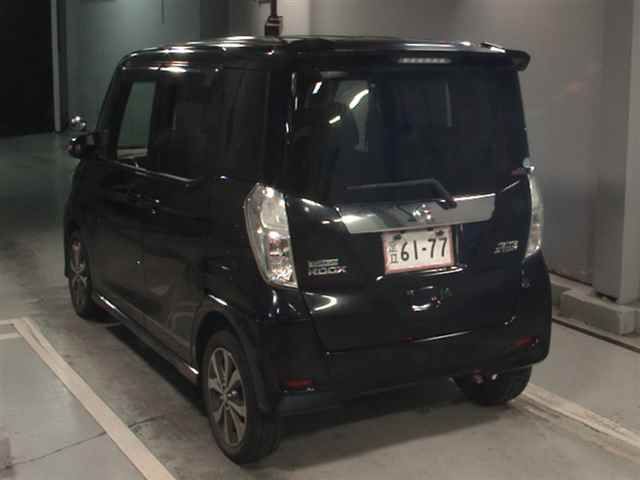 2014 Nissan Dayz Roox ハイウェイスターターボ auction photo 2