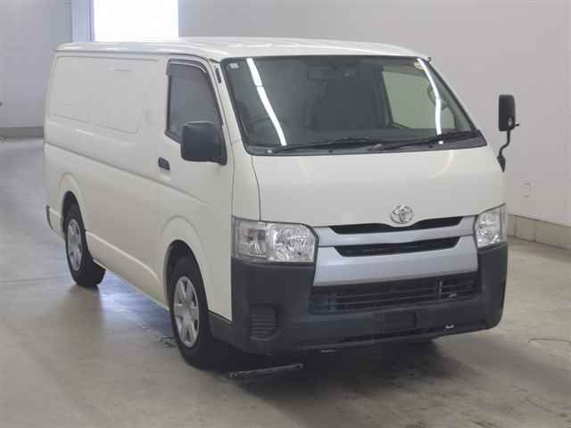 2017 Toyota Regius Ace レイゾウレイトウ Japan auction vehicle