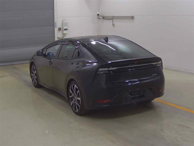 2023 Toyota Prius Z auction photo 2