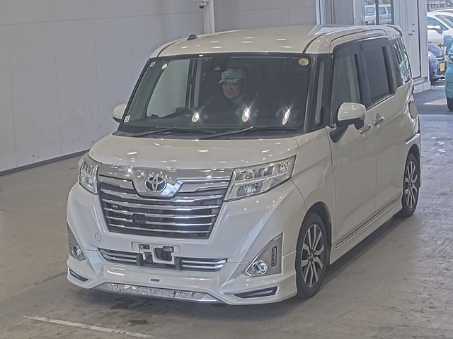 2018 Toyota Roomy カスタムG T Japan auction vehicle