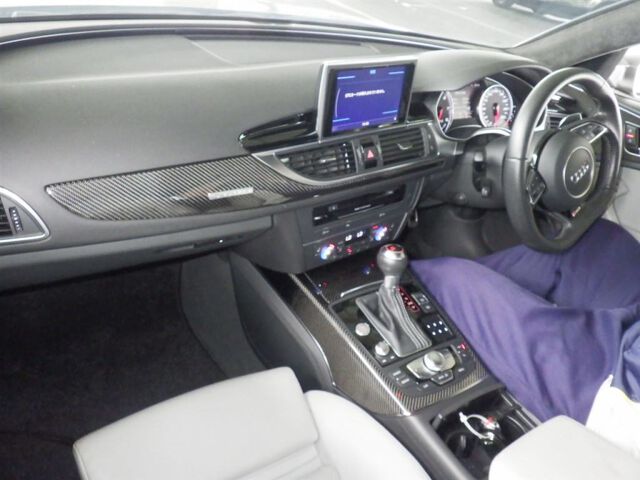 2014 Audi RS6アバント ベースグレード 4WD auction photo 3