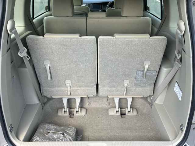 2017 Toyota Isis L Xセレクション auction photo 9